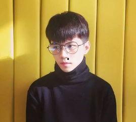 帅哥戴墨镜图片,探寻帅哥的独特魅力